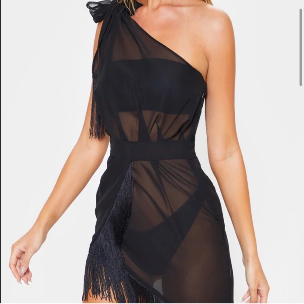 Black Asymmetric Fringe Beach Dress - Picture 3 of 13
